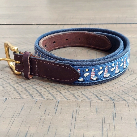 Vineyard Vines Other - Vineyard Vines Lighthouse Canvas Leather Belt Sz 34